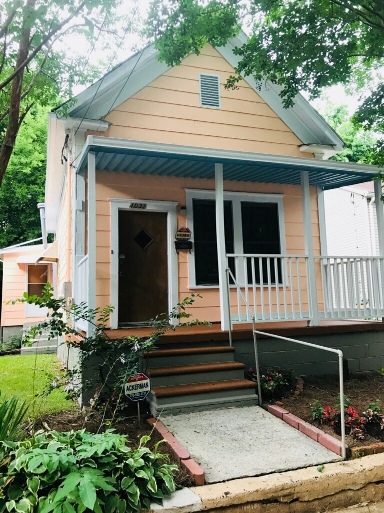 1032 Curran Street Atlanta, GA 30318
