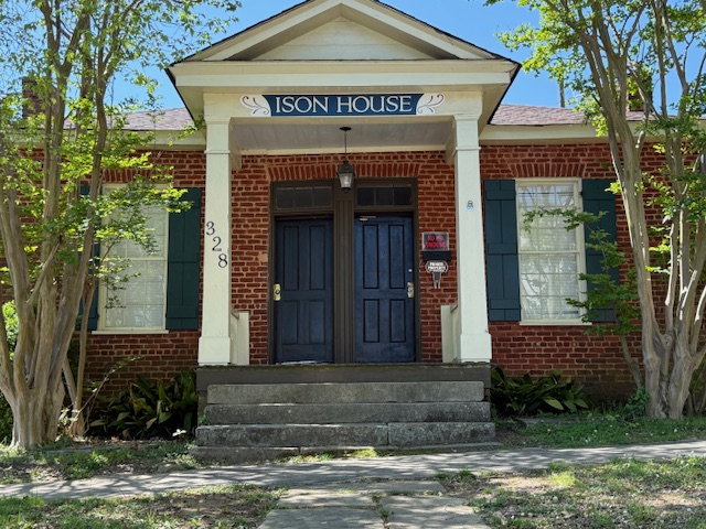 328 W. Solomon Street  ,GA 30223
